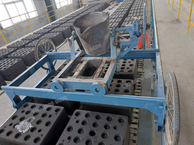 全自動造型機鏈板輸送線.jpg